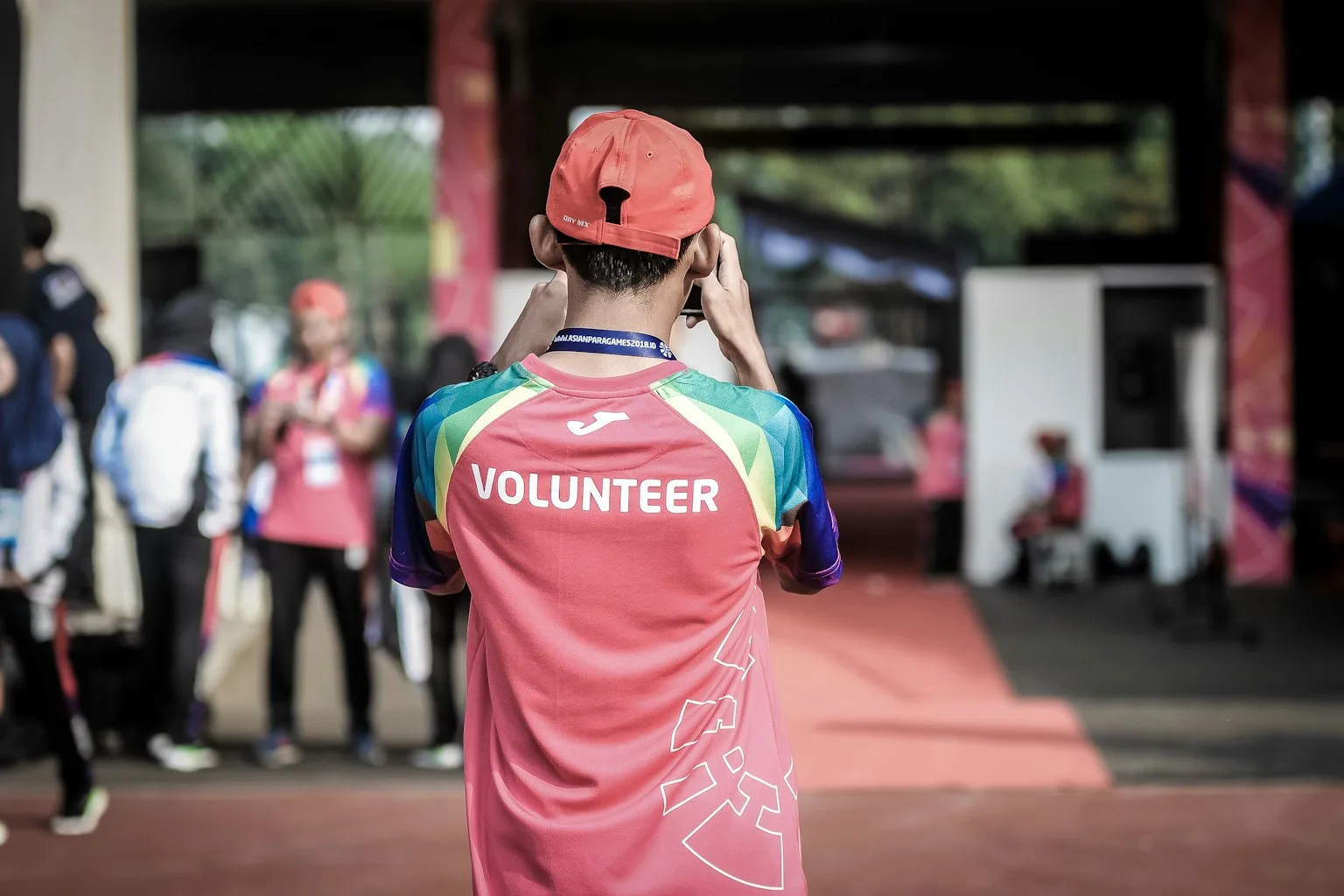 Community volunteers contributing together